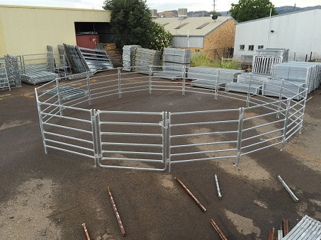 Horse Round Yard 40x40