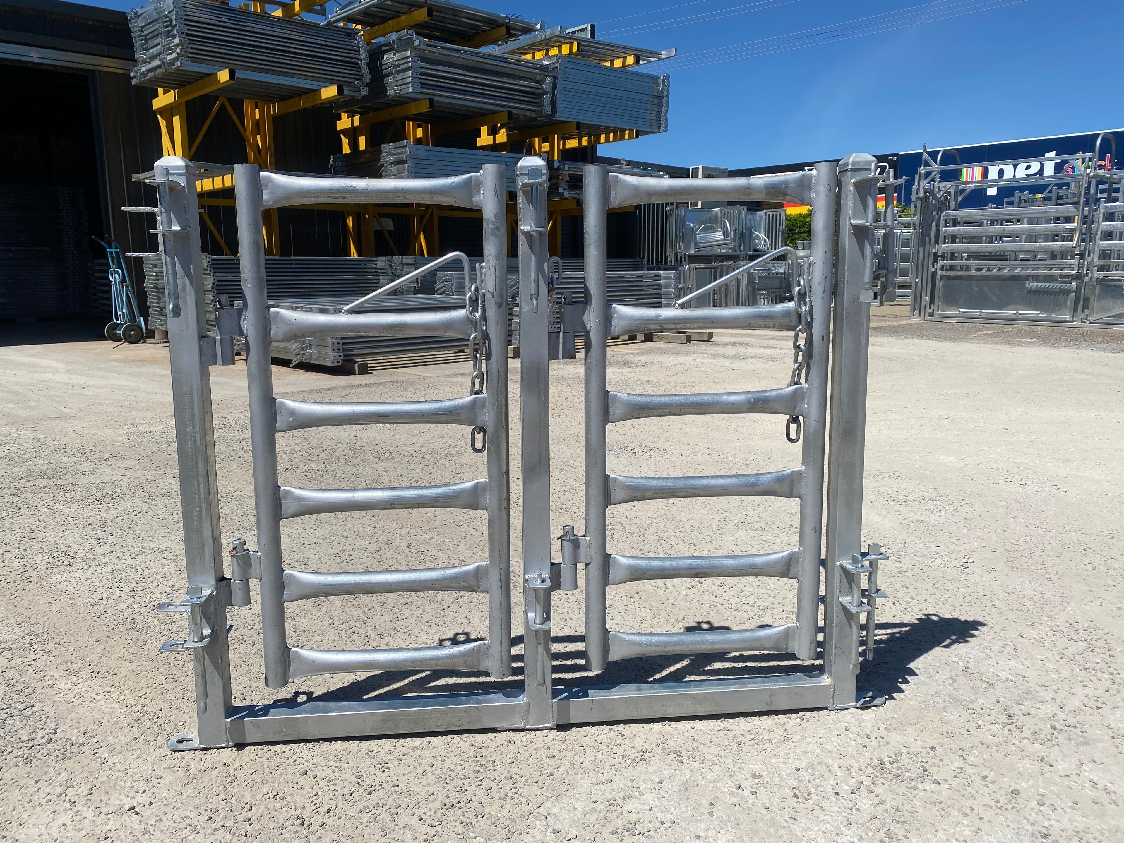 Sheep Double Race Gate